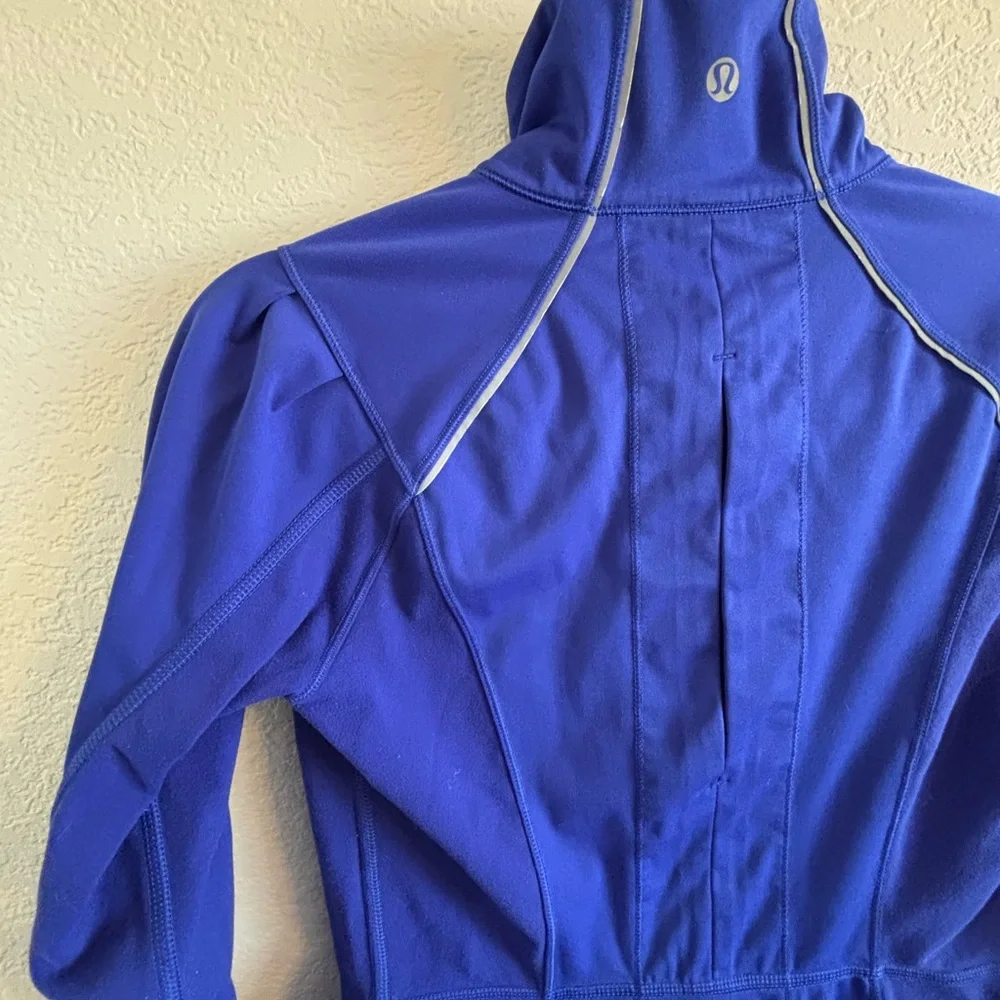 lululemon run: stay on course jacket